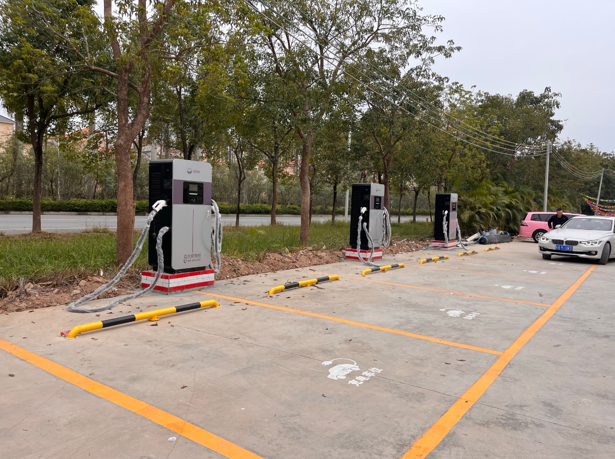  及時電充電樁尋找廣東優質場地資源，助力超充之城